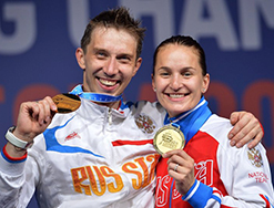Магистранты нашего факультета Софья Великая и Алексей Якименко - победители домашнего чемпионата мира по фехтованию